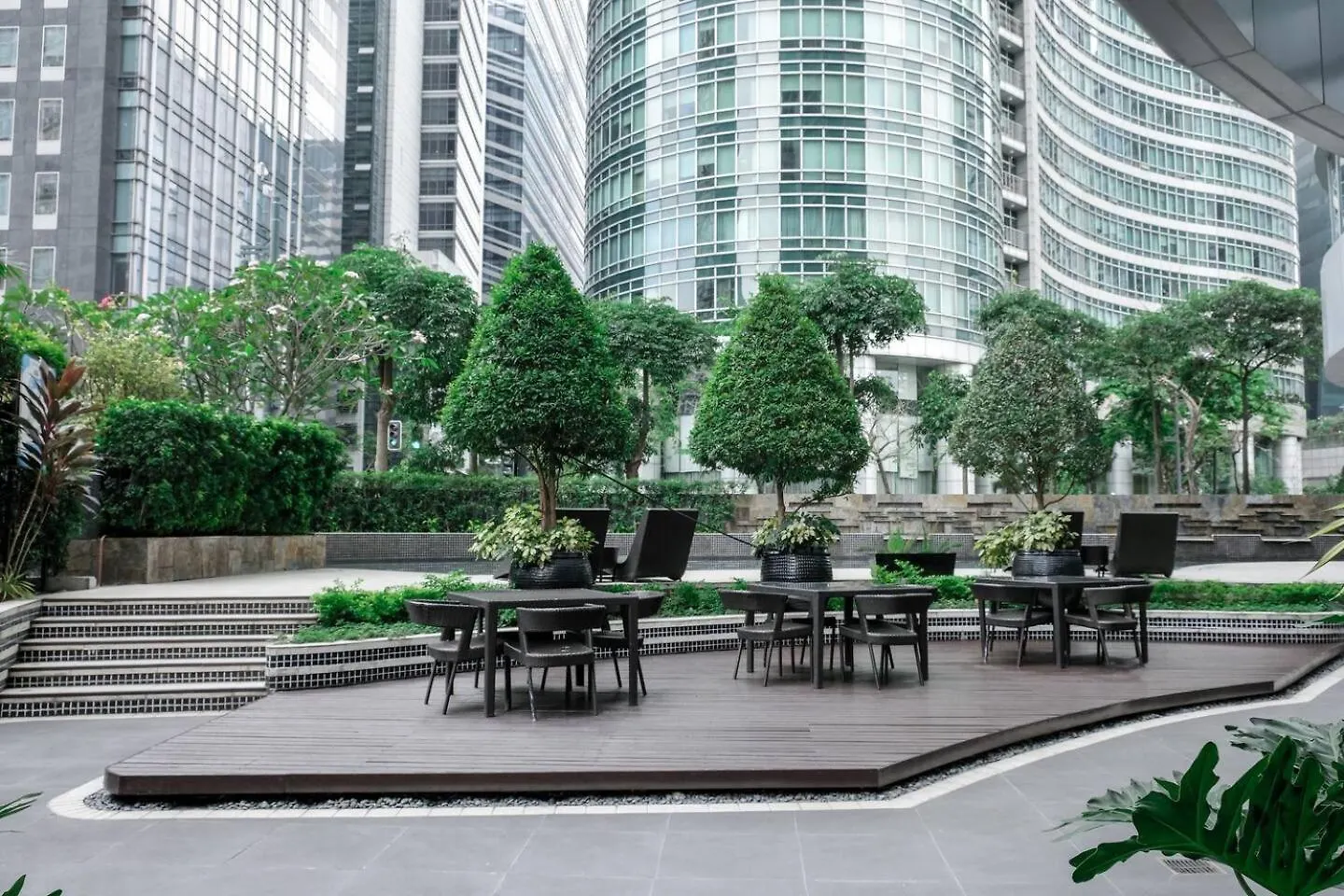 Gora Studio In Avant Bgc Parking With Fee Manila Philippinen