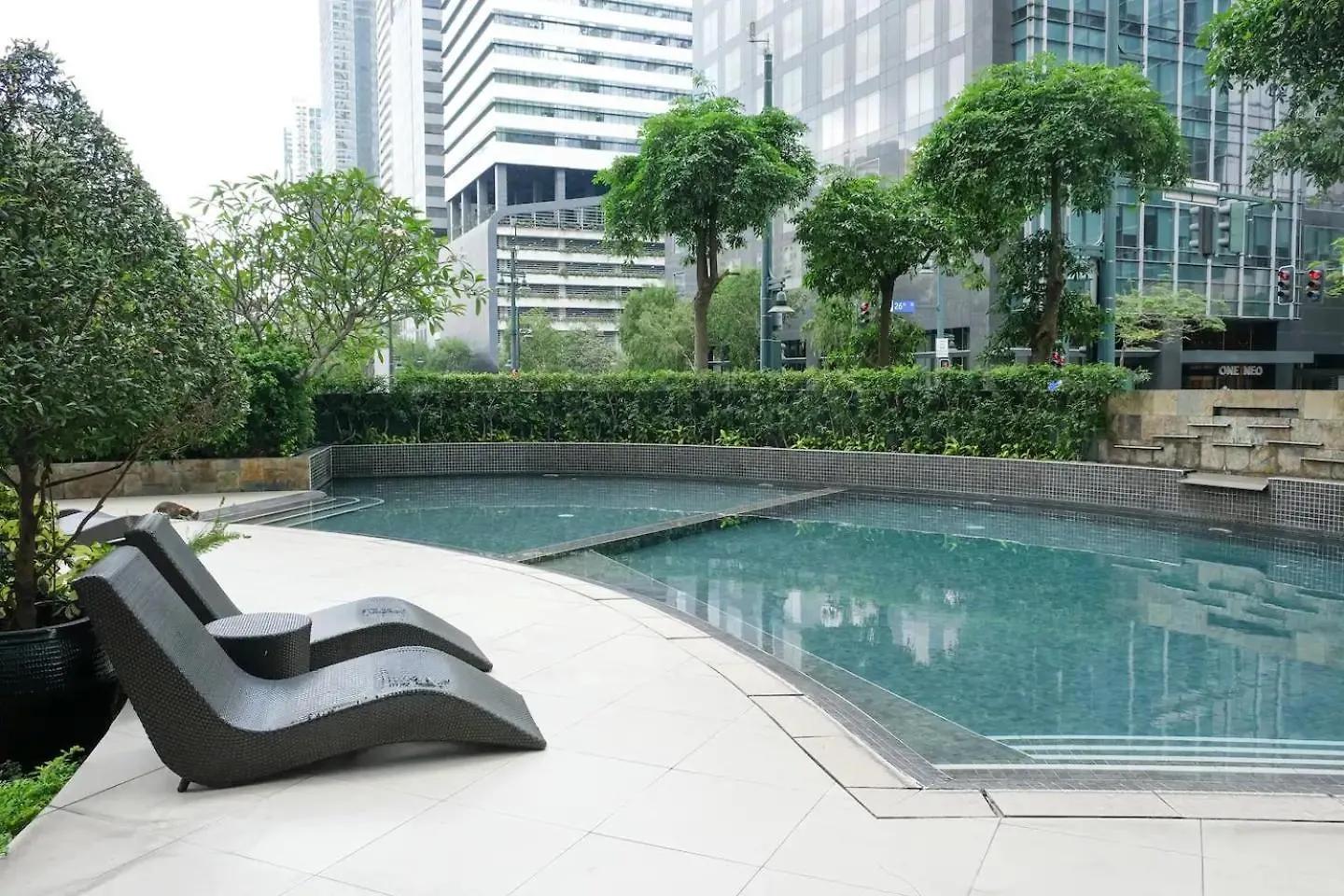 Apartment Gora Studio In Avant Bgc Parking With Fee Manila