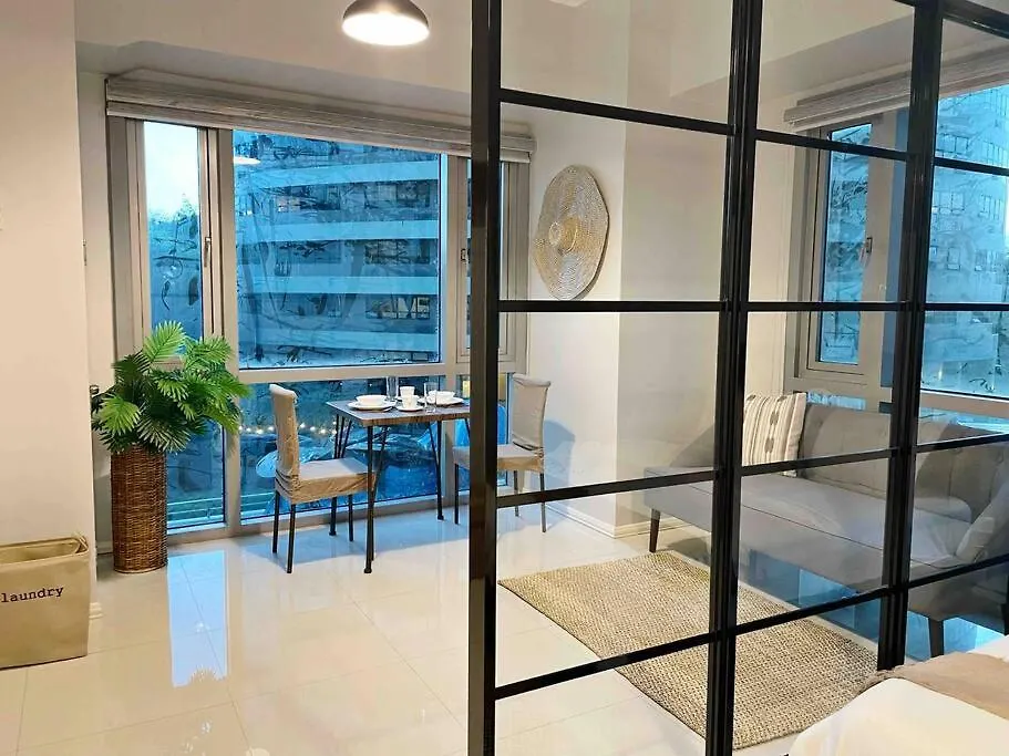 Apartment Gora Studio In Avant Bgc Parking With Fee Manila